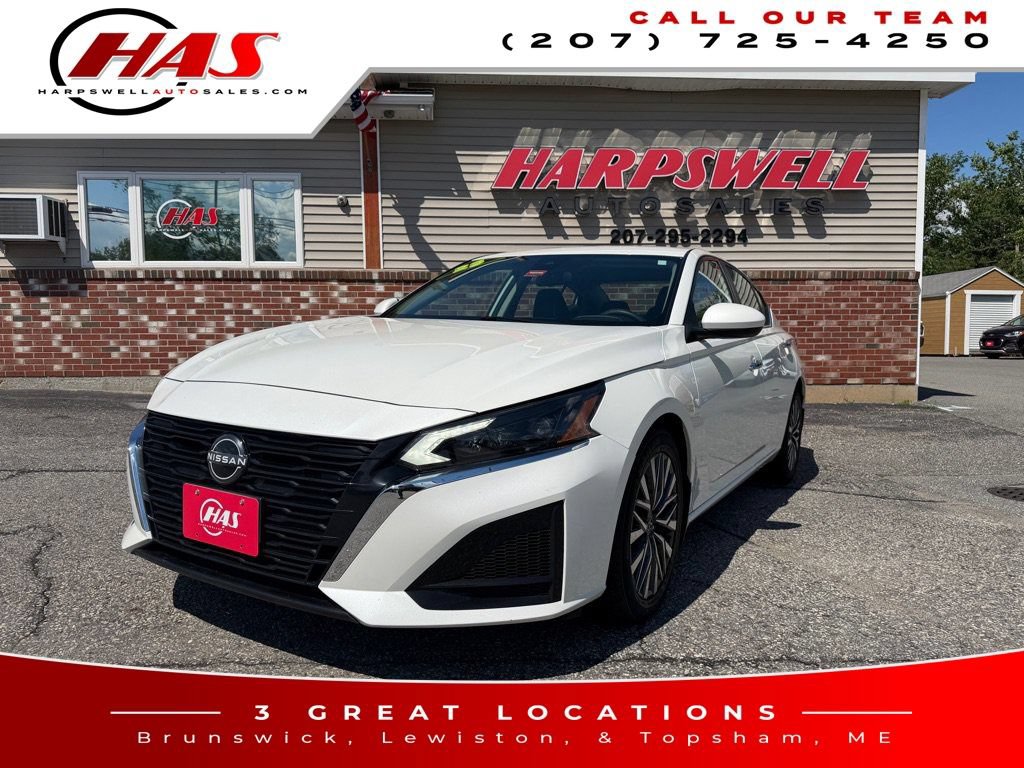 Used 2023 Nissan Altima 2.5 SV