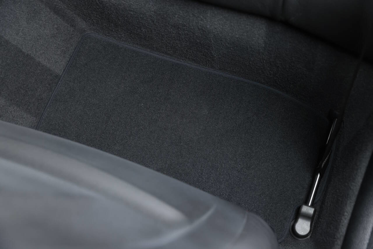 Used 2011 BMW 1 Series M image 69
