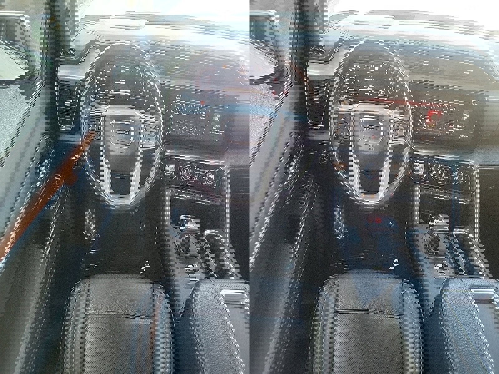 Used 2022 GMC Sierra 1500 Denali image 17