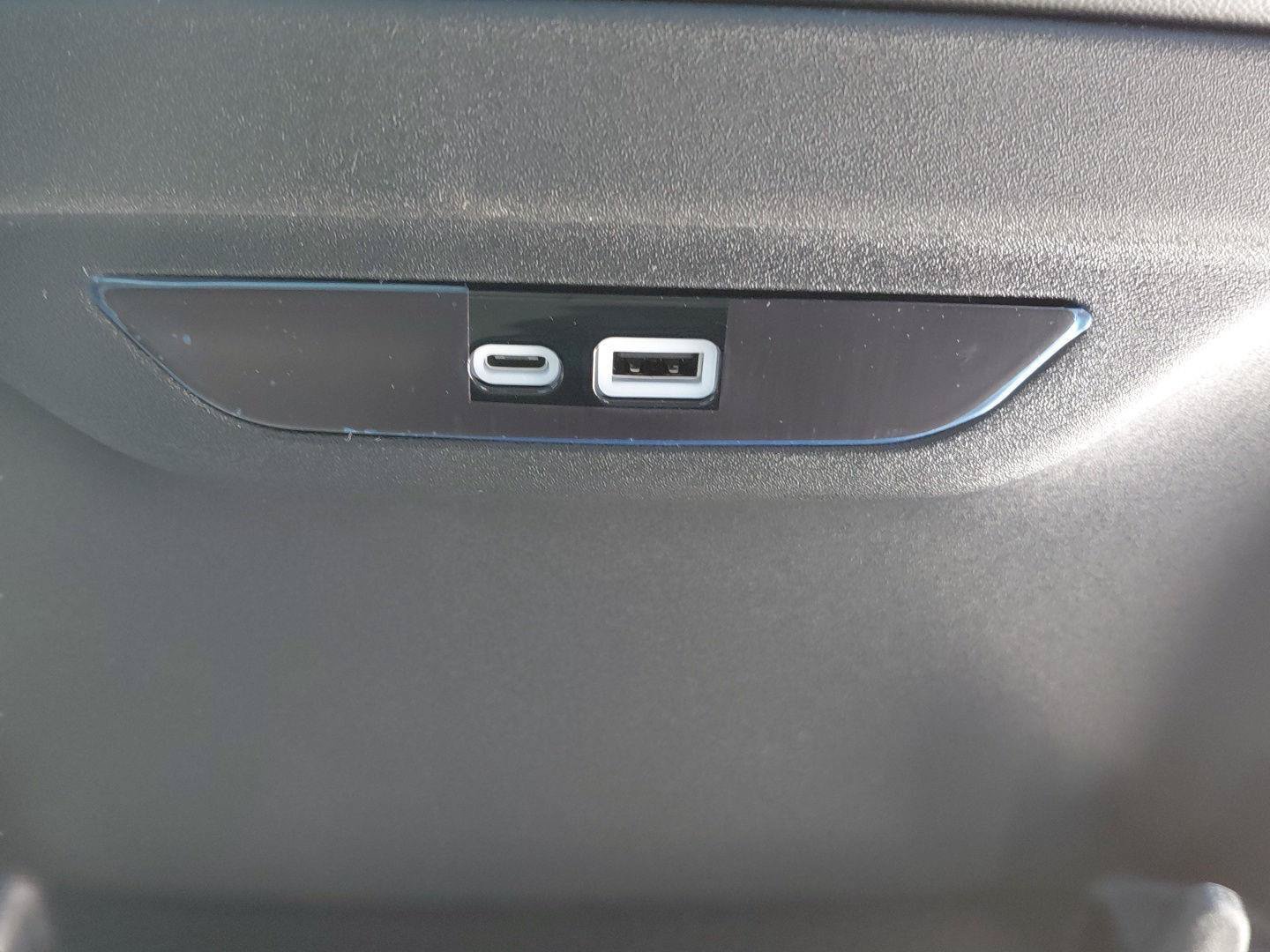 New 2026 Chrysler Pacifica Select AWD/4WD image 16