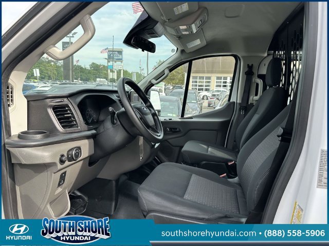 Used 2025 Ford Transit 250 Low Roof w/ Exterior Upgrade Package RWD image 13
