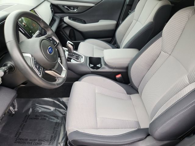 Certified 2025 Subaru Outback Premium AWD/4WD image 13