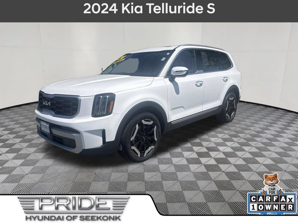 Used 2024 Kia Telluride S w/ S Sunroof Package