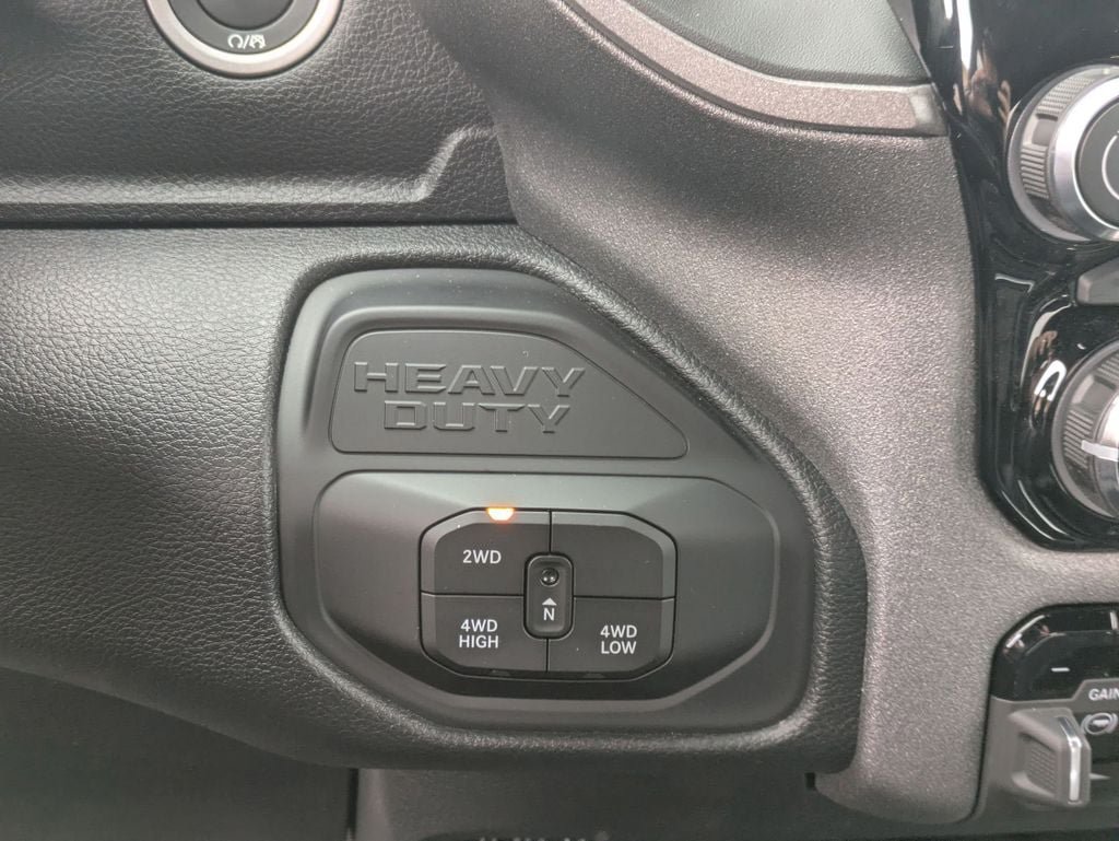 New 2026 RAM 4500 Tradesman w/ Chrome Appearance Group AWD/4WD image 19