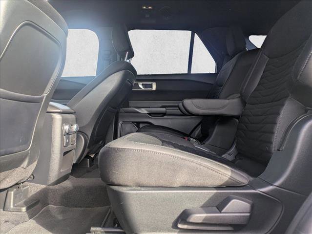 Used 2020 Ford Explorer XLT RWD image 25