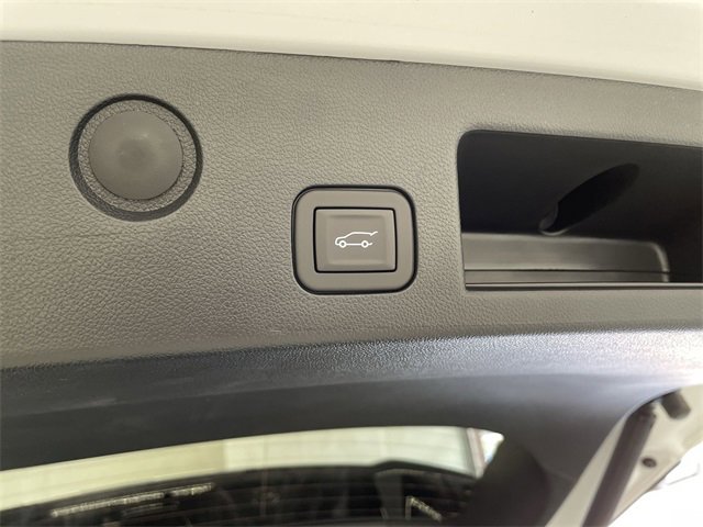 New 2026 Chevrolet Equinox LT w/ Convenience Package II image 16