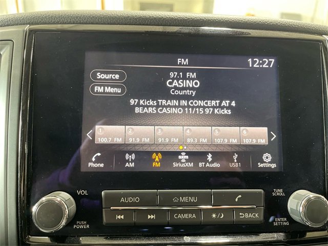 Used 2023 Nissan Titan SV w/ SV Convenience Package image 16