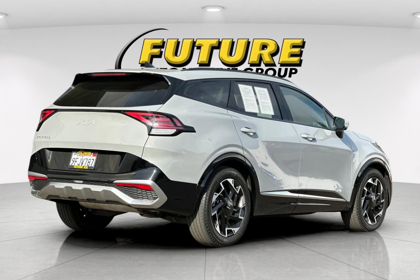 Certified 2023 Kia Sportage SX image 4