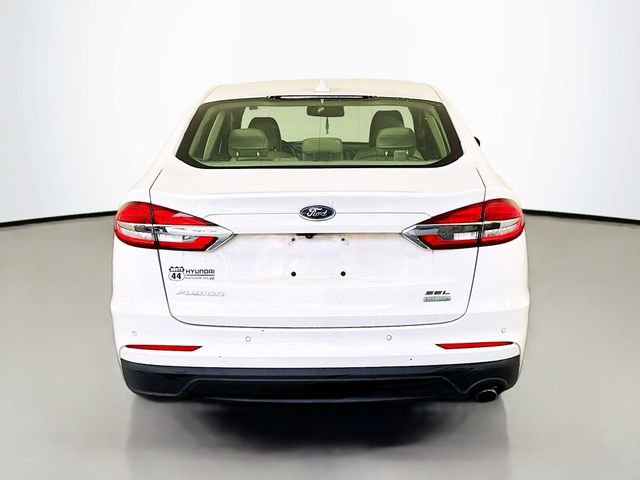 Used 2020 Ford Fusion SEL image 5