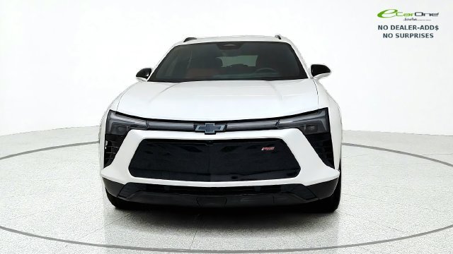 Used 2024 Chevrolet Blazer EV RS RWD image 2