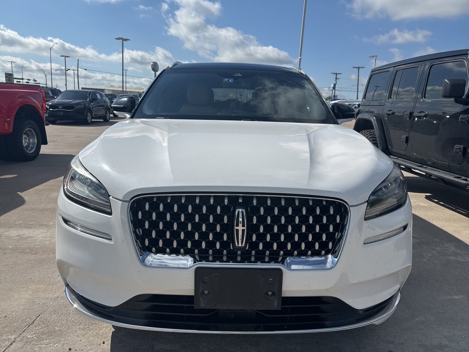 Used 2020 Lincoln Corsair Reserve w/ Appearance Package FWD image 7