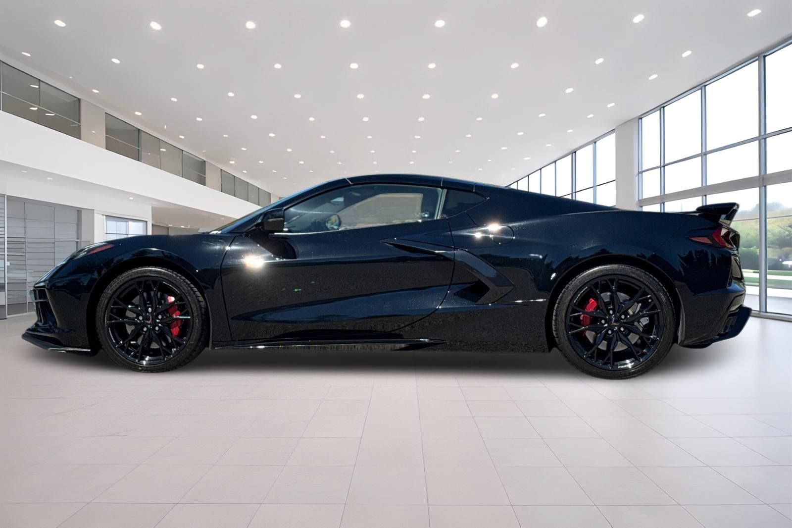 Used 2025 Chevrolet Corvette Stingray Premium Cpe w/ Z51 Performance Package RWD image 7