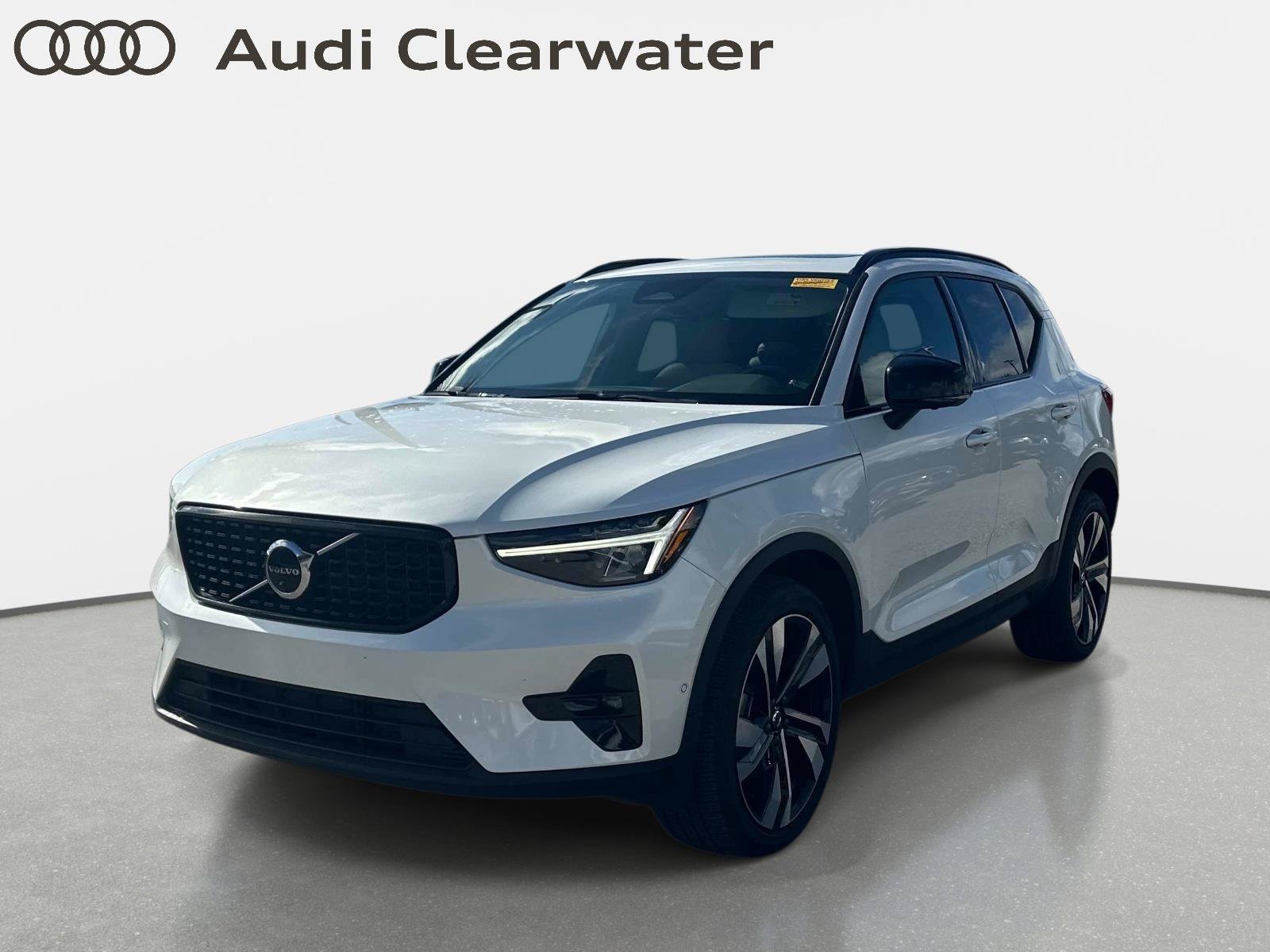 Used 2023 Volvo XC40 B5 Plus w/ Protection Package Premier