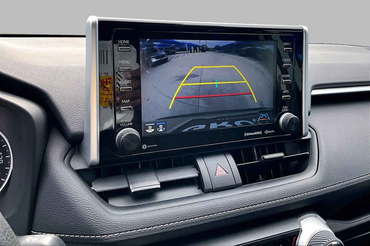 Used 2019 Toyota RAV4 XLE FWD image 27