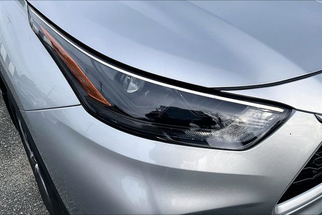 Used 2023 Toyota Highlander XLE image 33