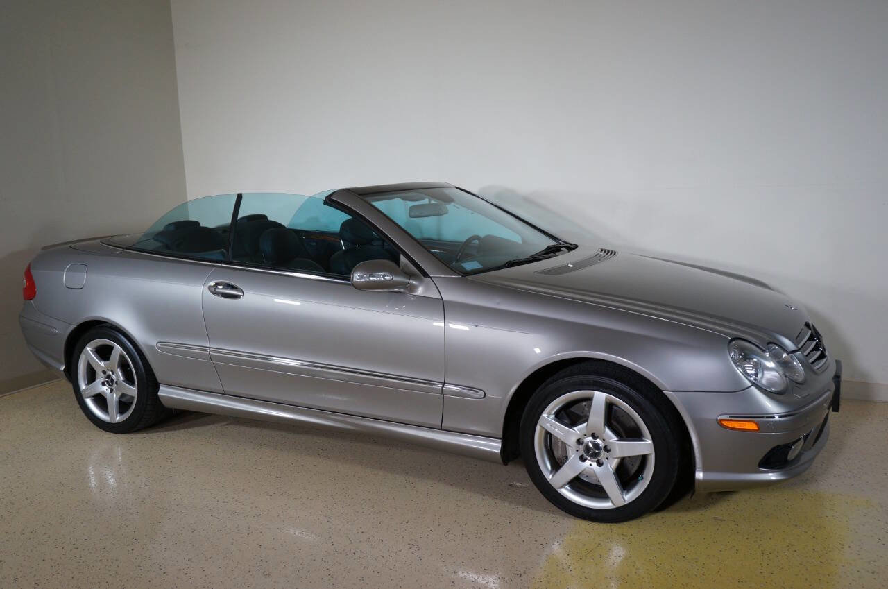 Used 2005 Mercedes-Benz CLK 500 Cabriolet image 28