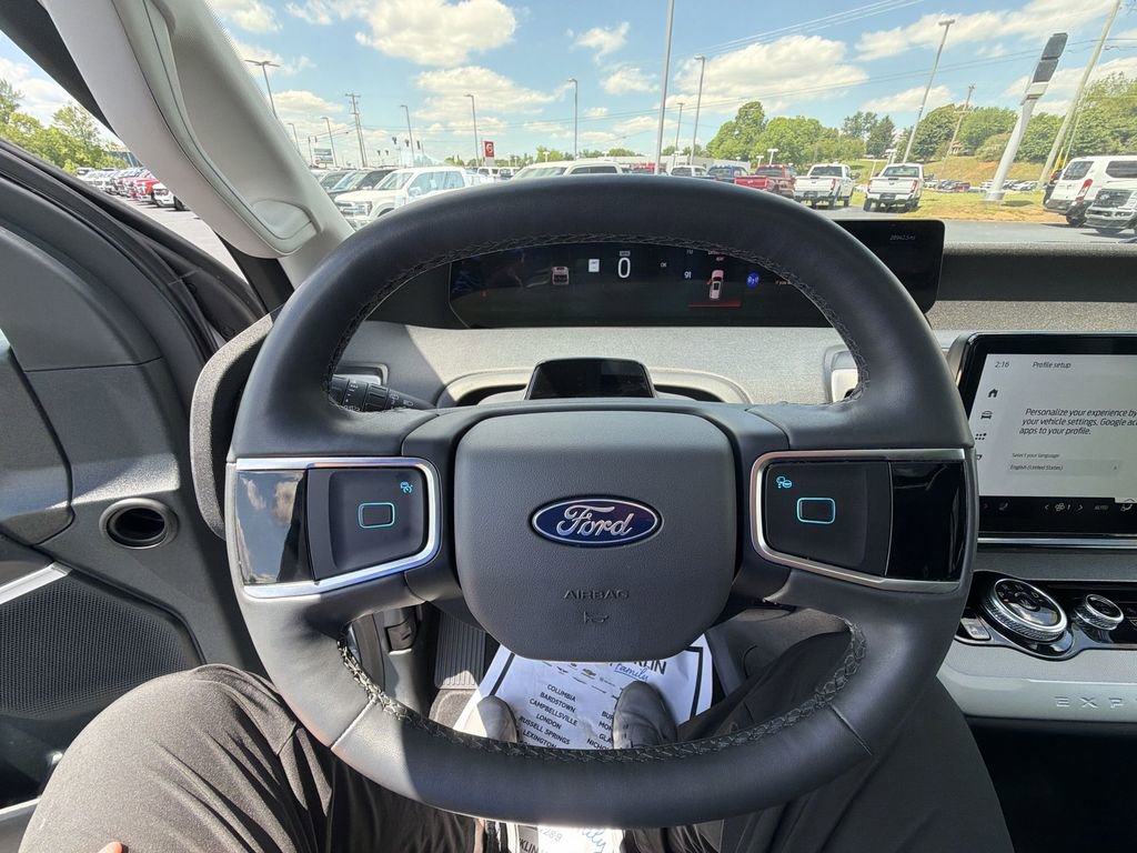 Used 2025 Ford Expedition Max Active AWD/4WD image 20