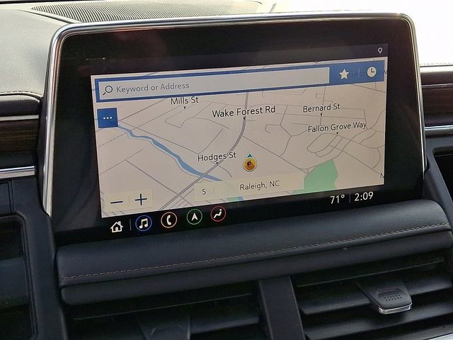 Used 2021 Chevrolet Suburban High Country w/ Premium Package image 24