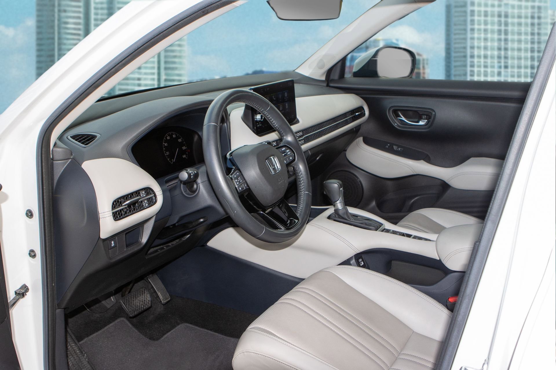 Certified 2023 Honda HR-V EX-L image 9