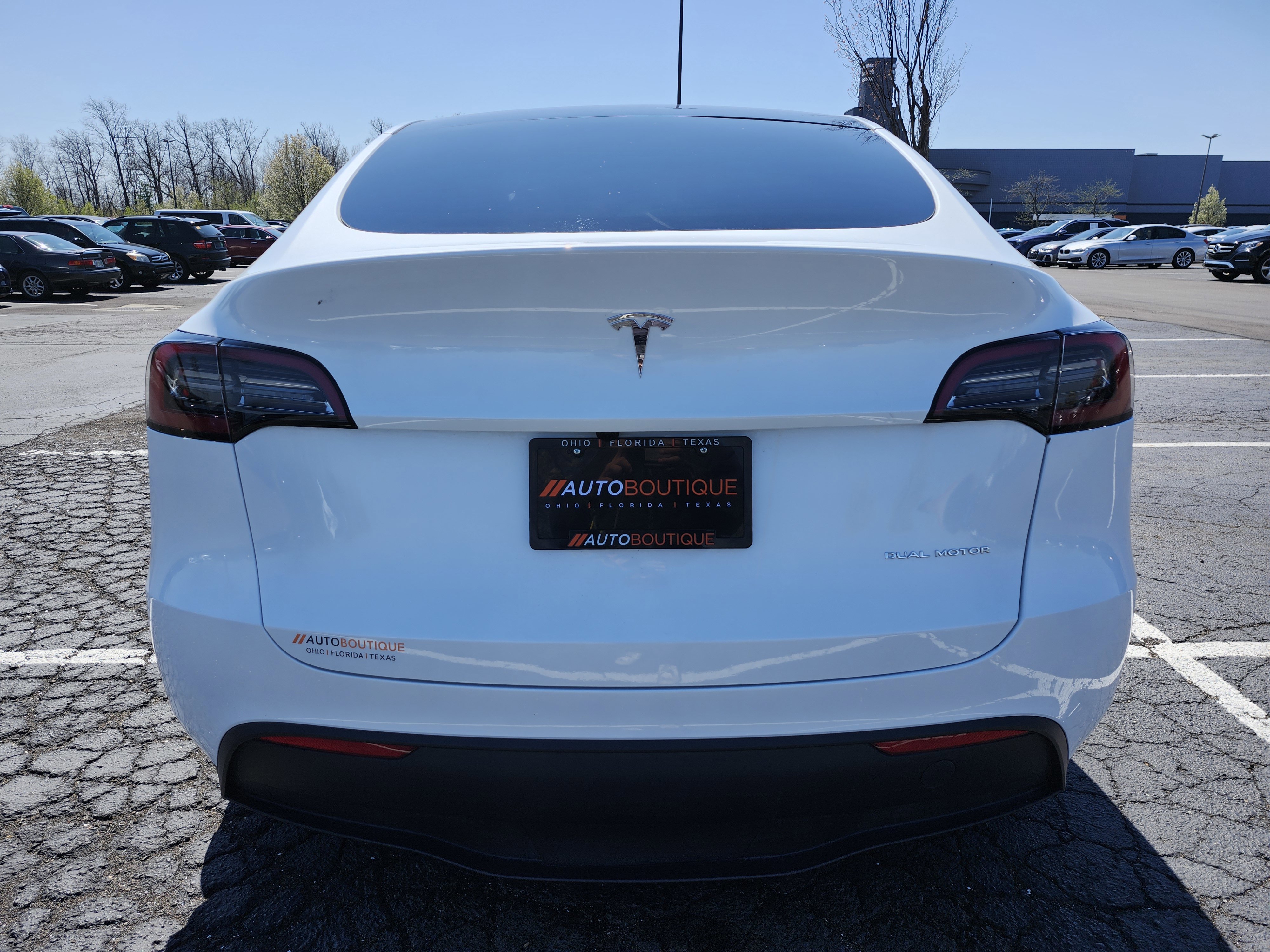 Used 2024 Tesla Model Y Long Range AWD/4WD image 14