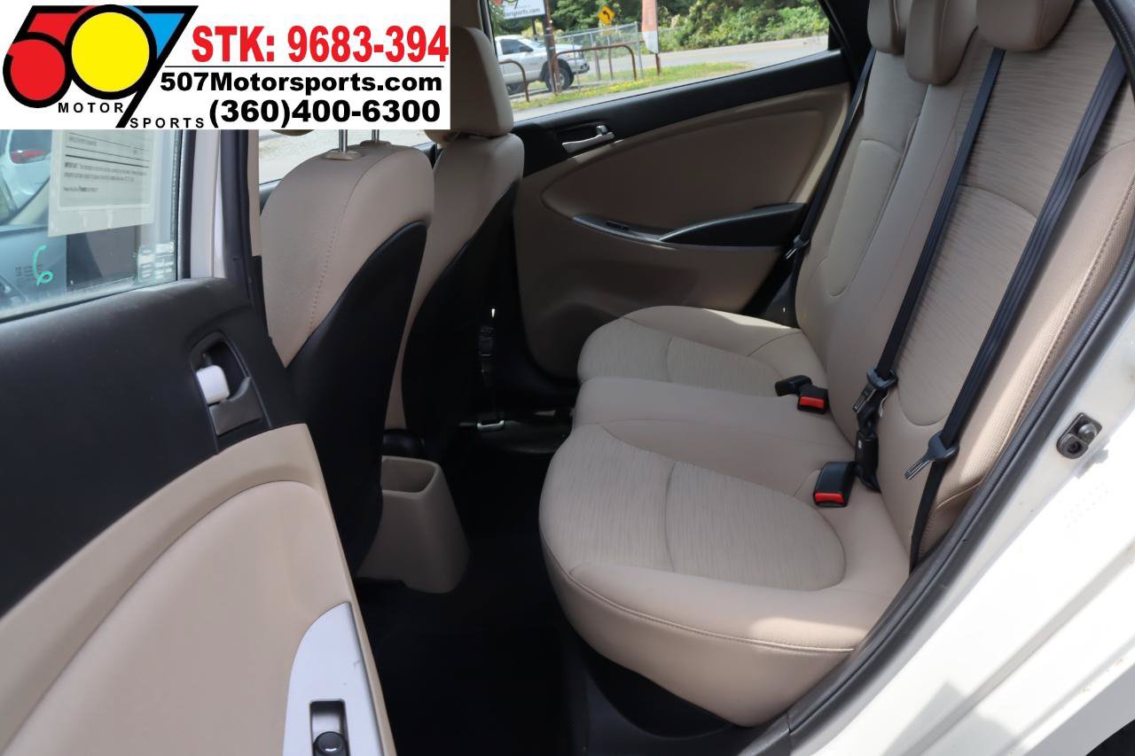 Used 2016 Hyundai Accent SE FWD image 13