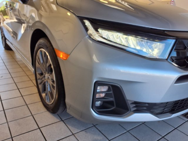 Certified 2025 Honda Odyssey Touring image 26