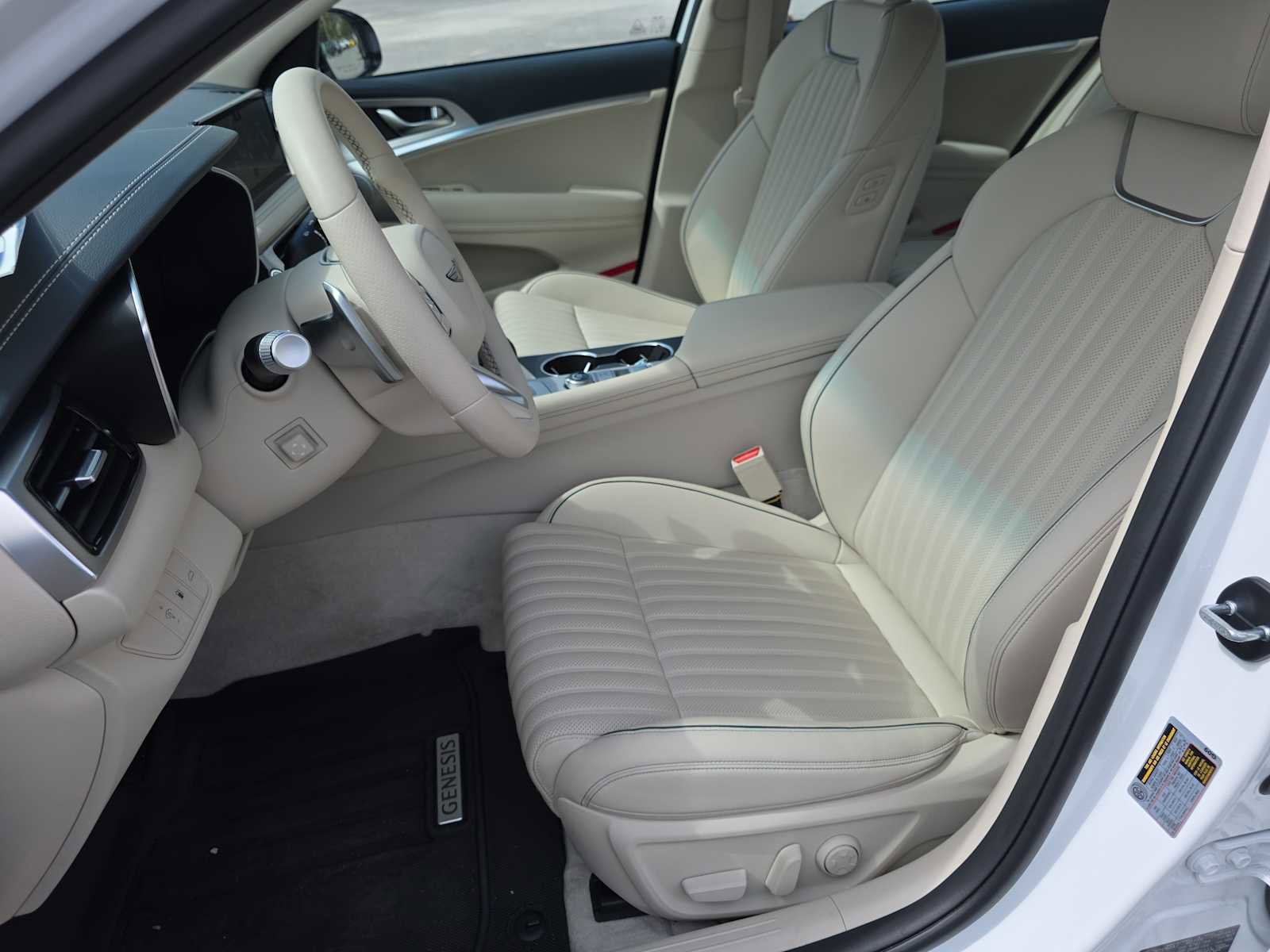 New 2026 Genesis G70 2.5T Prestige image 9