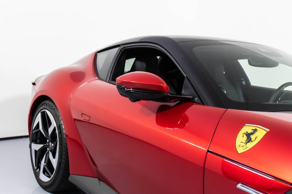 Certified 2025 Ferrari 12Cilindri image 14