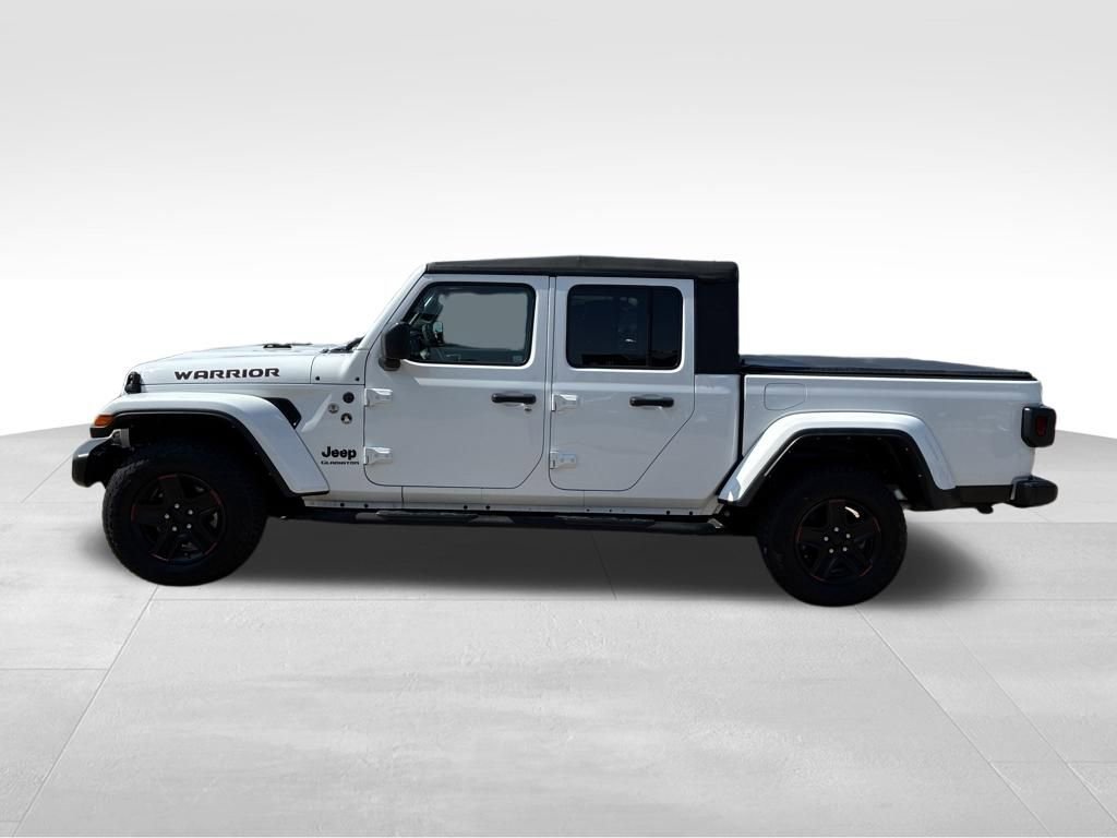 Used 2022 Jeep Gladiator Sport image 2