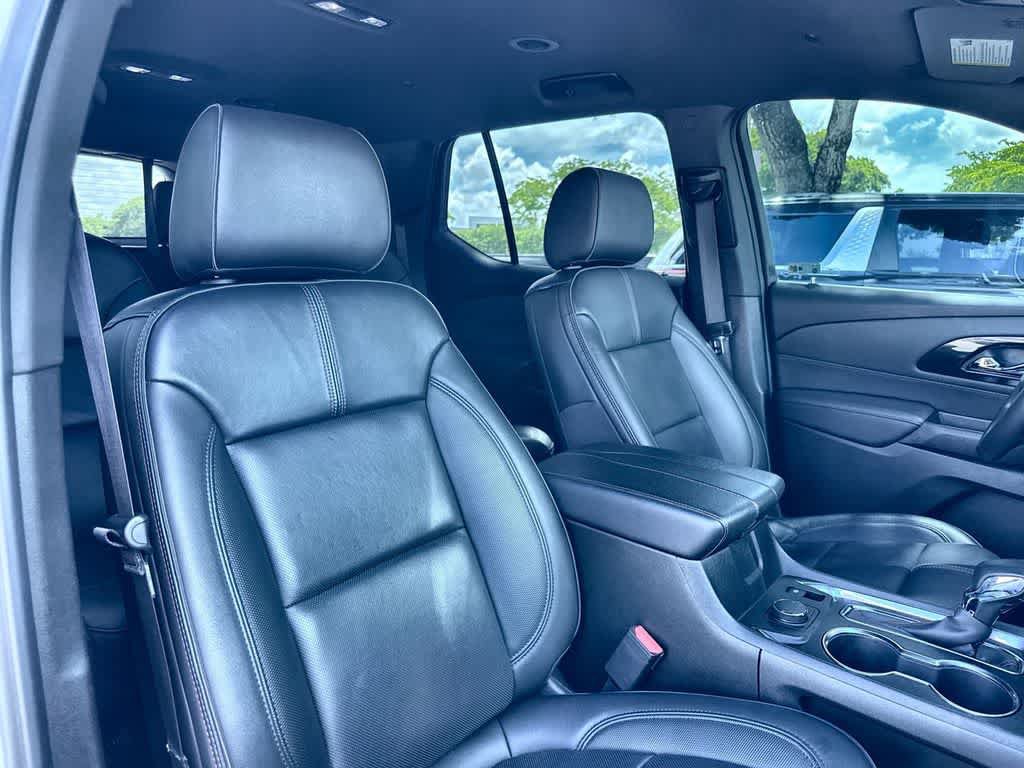 Used 2023 Chevrolet Traverse RS FWD image 27