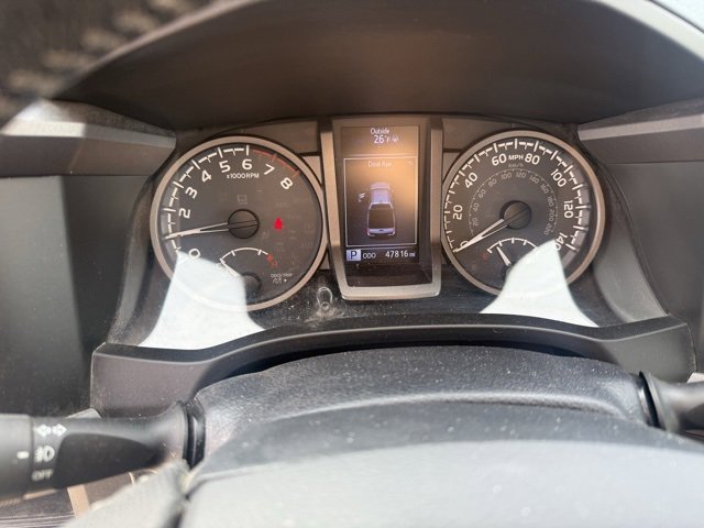 Used 2019 Toyota Tacoma TRD Off-Road image 9