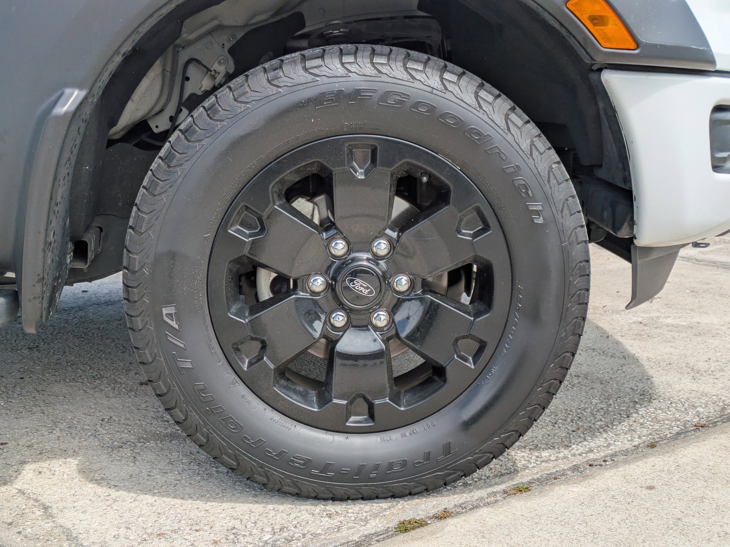 Used 2021 Ford Ranger XLT w/ Equipment Group 301A Mid image 11