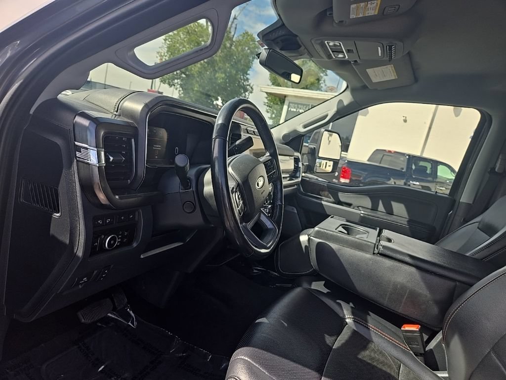 Used 2024 Ford F450 Lariat w/ FX4 Off-Road Package AWD/4WD image 12