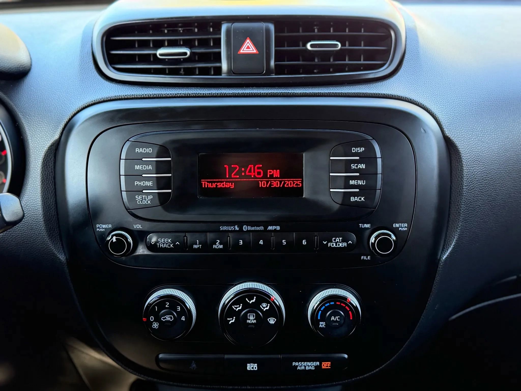 Used 2014 Kia Soul + image 37