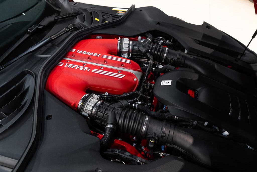Certified 2025 Ferrari 12Cilindri RWD image 19