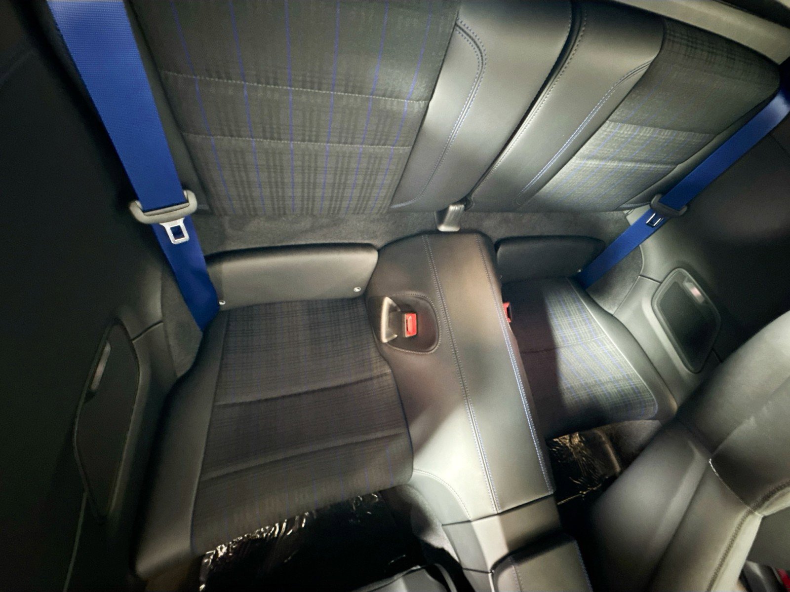 Used 2026 Porsche 911 Carrera RWD image 23