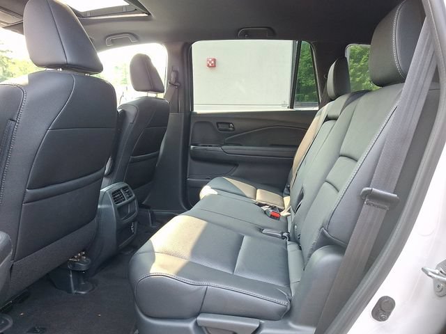 Certified 2023 Honda Passport EX-L image 10