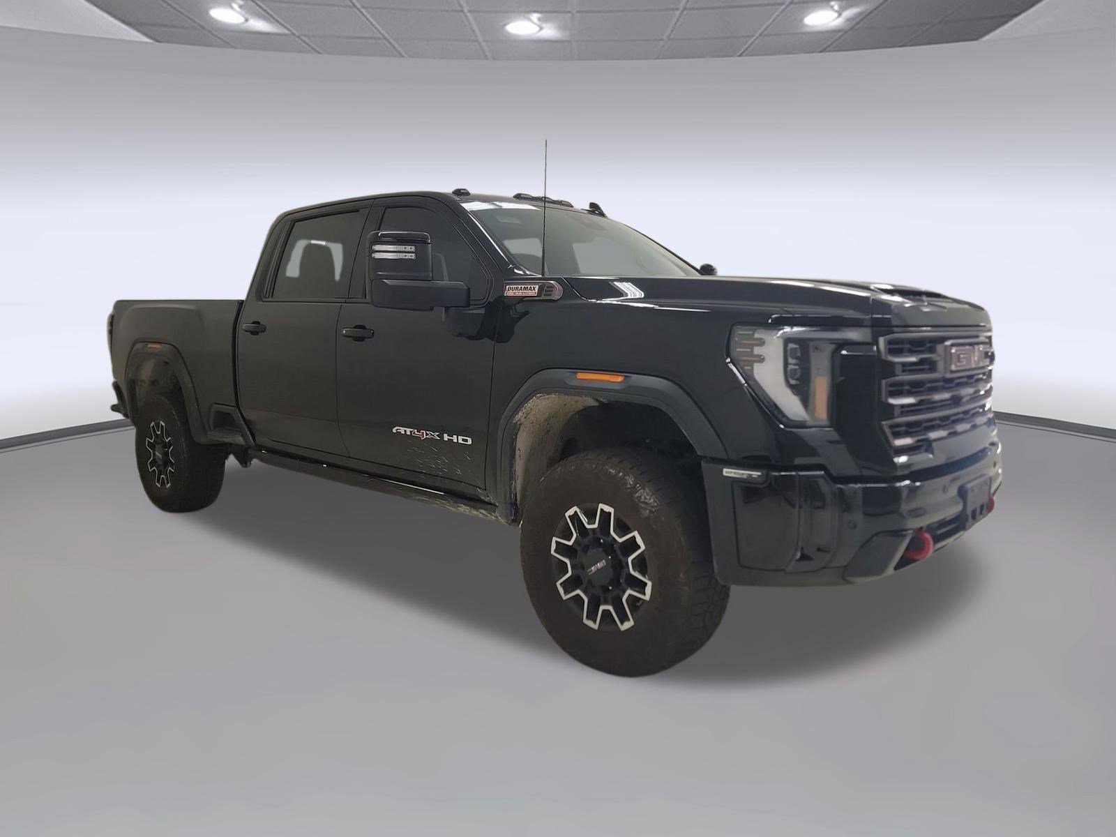 Used 2026 GMC Sierra 2500 AT4X image 5