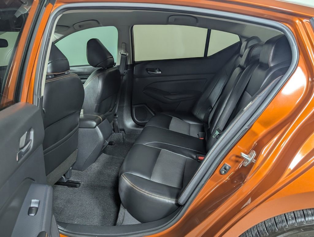Used 2019 Nissan Altima 2.5 SR FWD image 22
