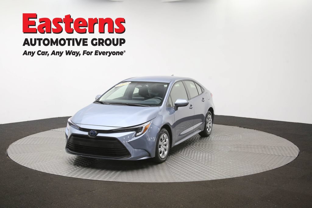 Used 2025 Toyota Corolla LE FWD image 48
