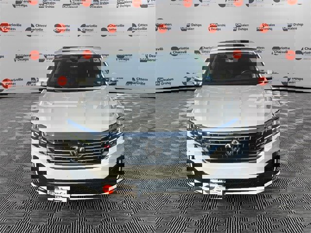 Used 2020 Volkswagen Passat 2.0T R-Line image 8