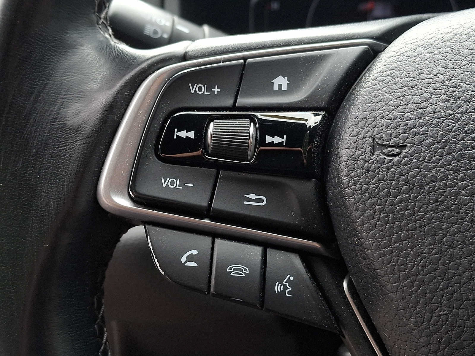Used 2020 Honda Accord Sport image 17