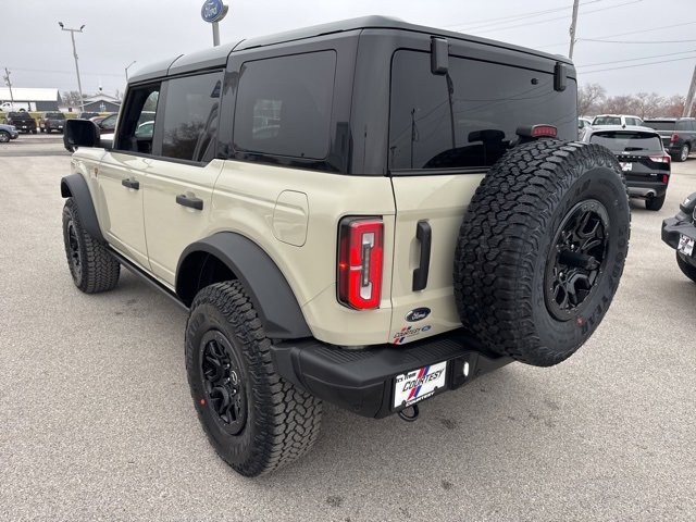 New 2025 Ford Bronco Badlands w/ Sasquatch Package image 3