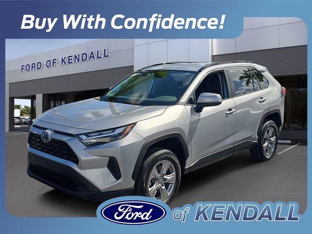 Used 2024 Toyota RAV4 LE image 1