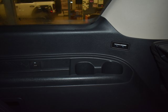 Used 2023 Ford Expedition Max XLT image 49