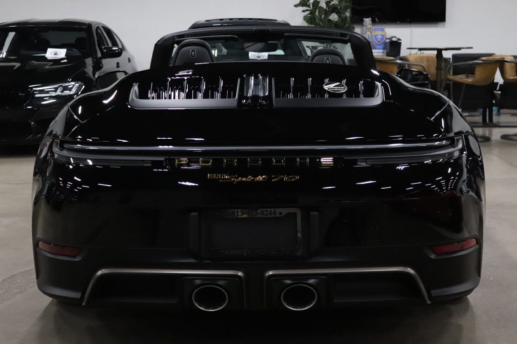 Used 2026 Porsche 911 GTS image 8