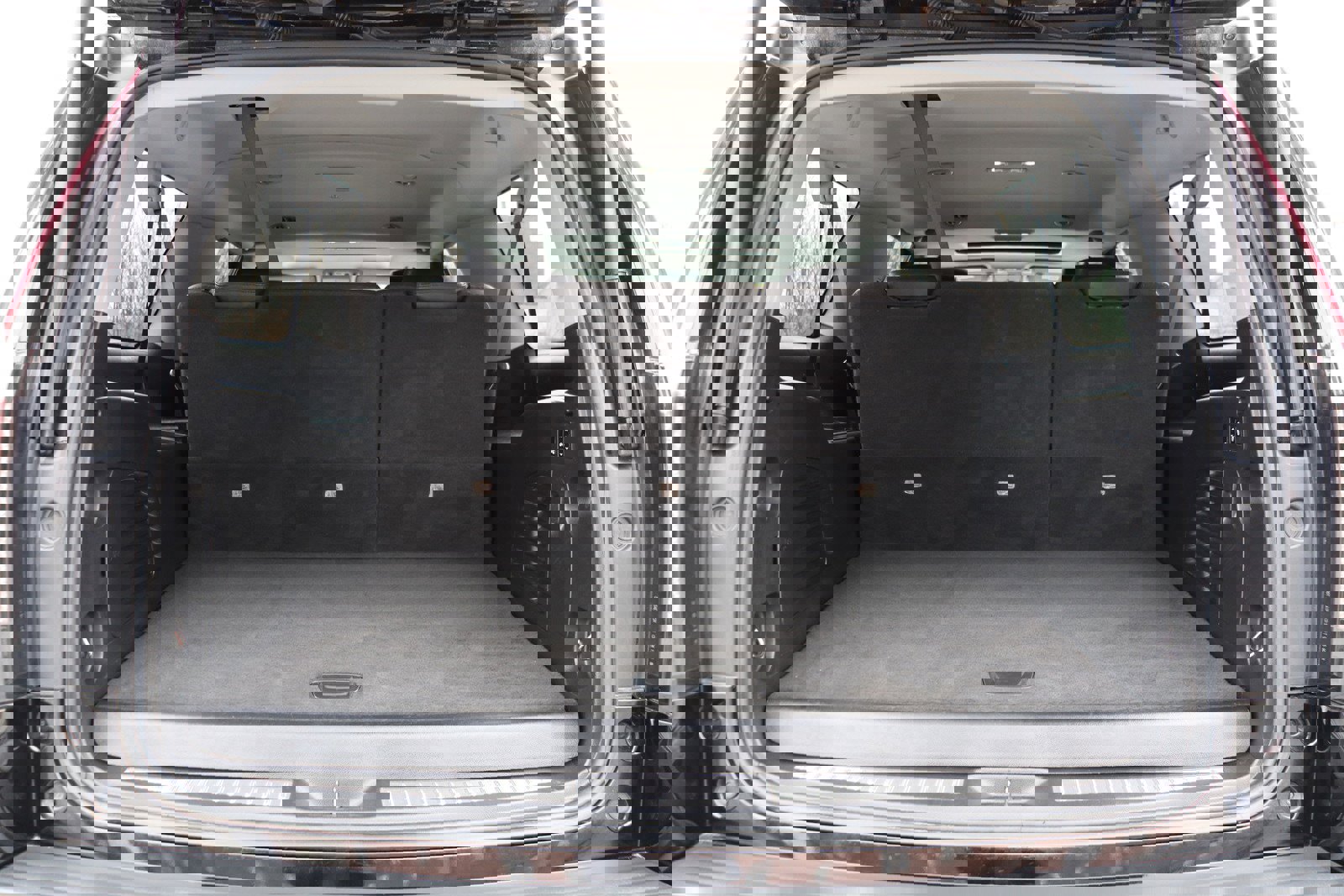 Used 2020 Cadillac Escalade ESV Luxury image 38