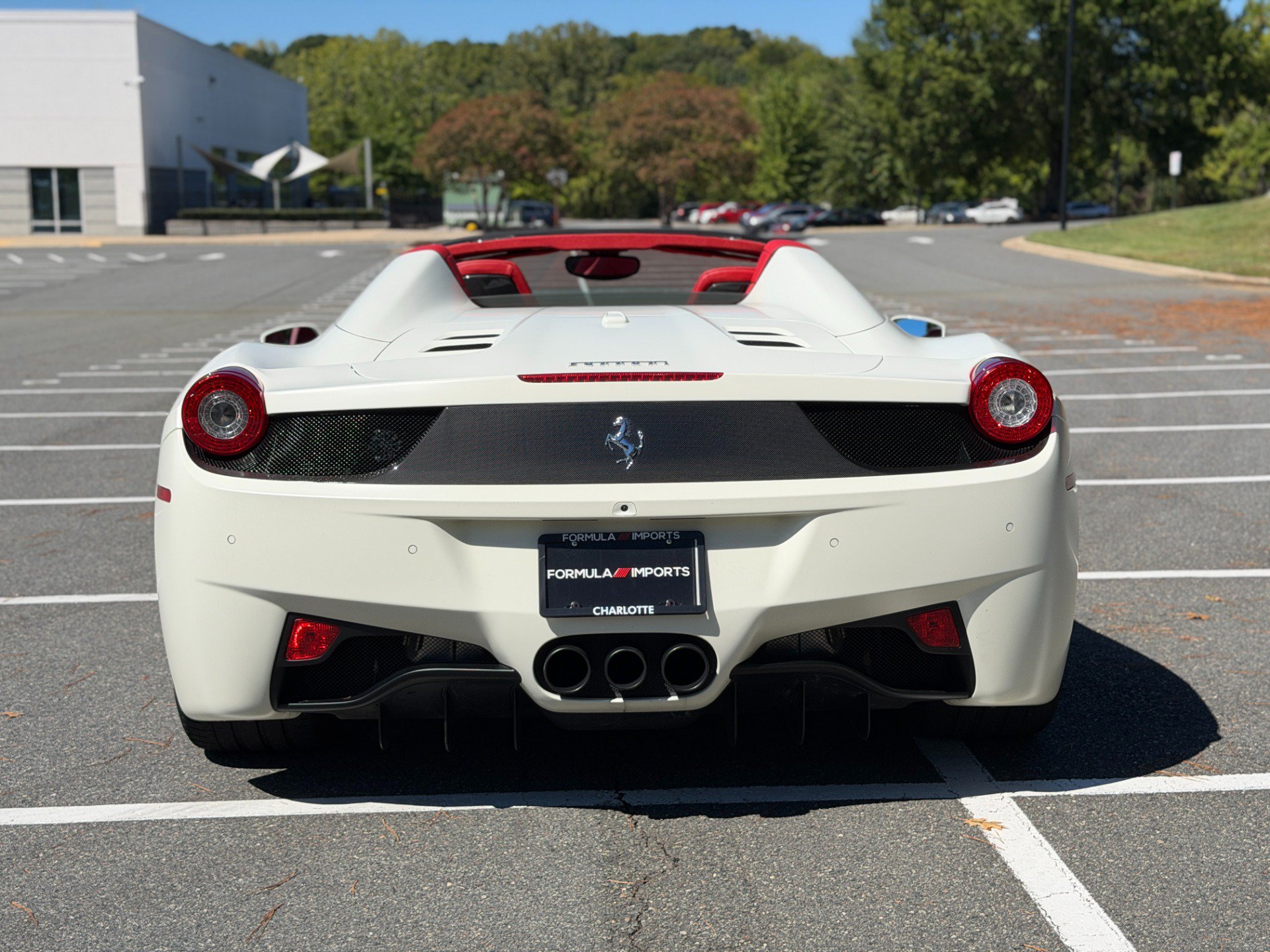 Used 2015 Ferrari 458 Spider RWD image 10