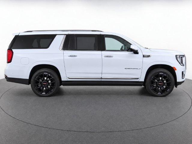 Used 2024 GMC Yukon XL Denali w/ Denali Reserve Package AWD/4WD image 8