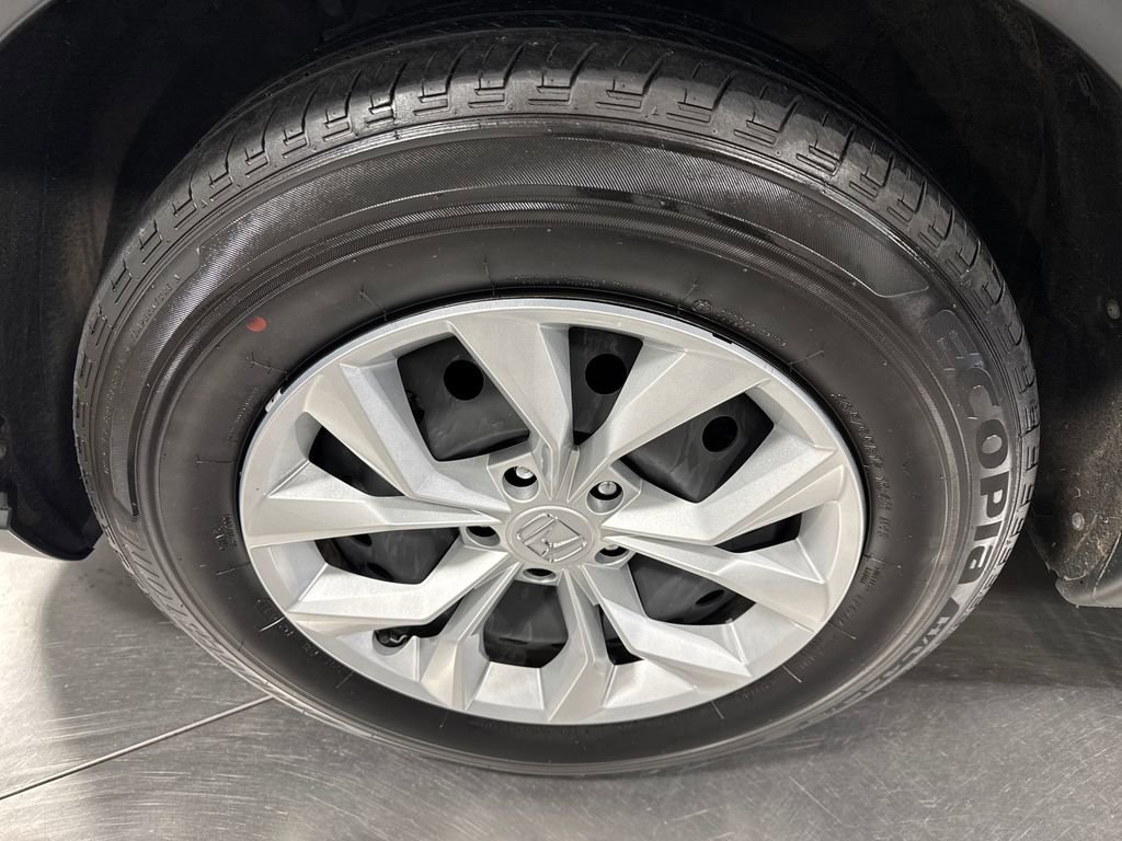 Used 2024 Honda CR-V LX image 2